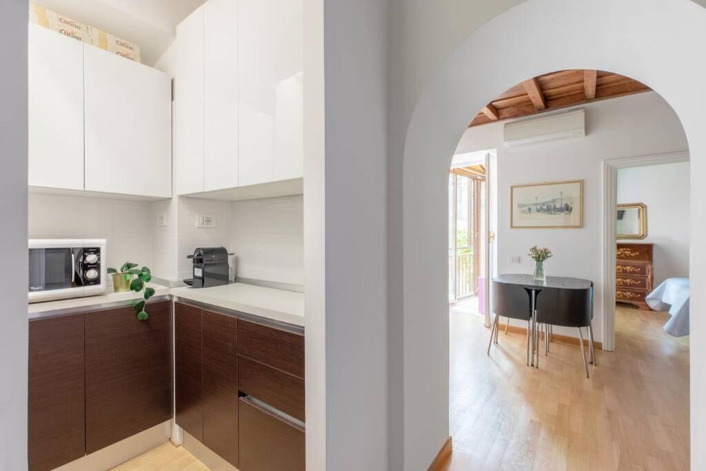 Iflat Via Del Corso Elegant Apartment Rome Exterior photo